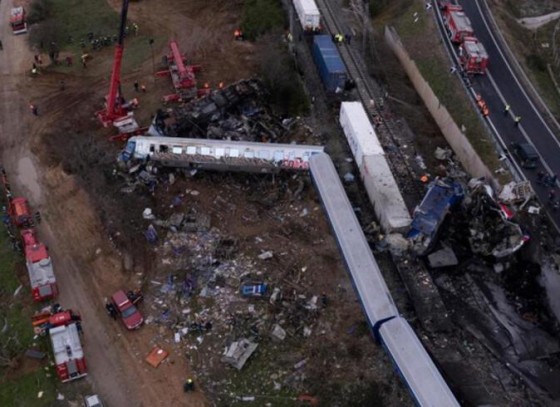 Yunanistan’daki tren kazası hakkında 228 sayfalık rapor yayınlandı