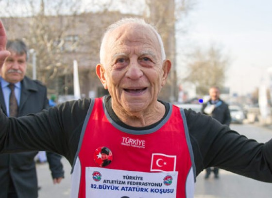 Türkiye'nin En Yaşlı Atleti Hayata Gözlerini Yumdu